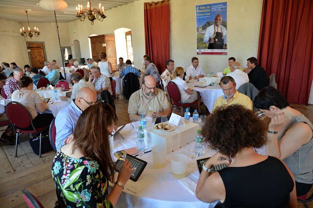 Aigle le 06 juin 2015 Château d'Aigle Mondial du Chasselas Jury de dégustation ©2015,studio edouard curchod, tous droits réservés