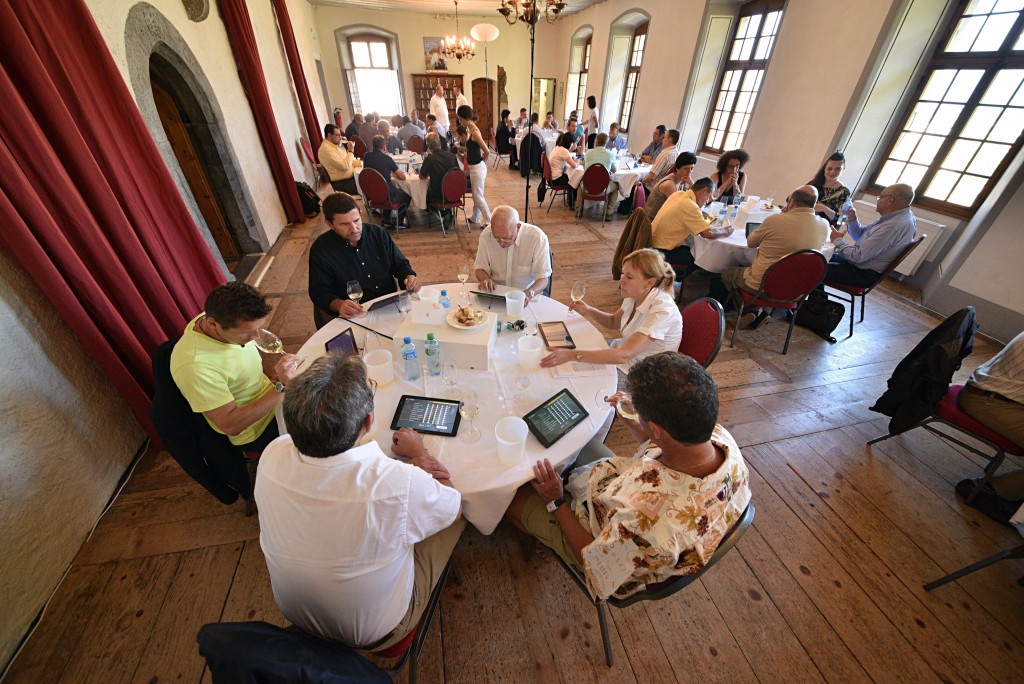 Aigle le 06 juin 2015 Château d'Aigle Mondial du Chasselas Jury de dégustation ©2015,studio edouard curchod, tous droits réservés