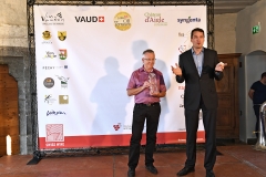 Aigle le 24 juin 2016 ChÃ¢teau d'Aigle  Mondial du Chasselas  CÃ©rÃ©monie de la remise des prix;TrophÃ©e Excellence et RÃ©gularitÃ©2012-2016 Cure dâAttalens Lavaux AOC Chardonne Grand Cru Obrist SA Offert par Domaine de la Ville de Morges  Â©2016,studio edouard curchod, tous droits rÃ©servÃ©s